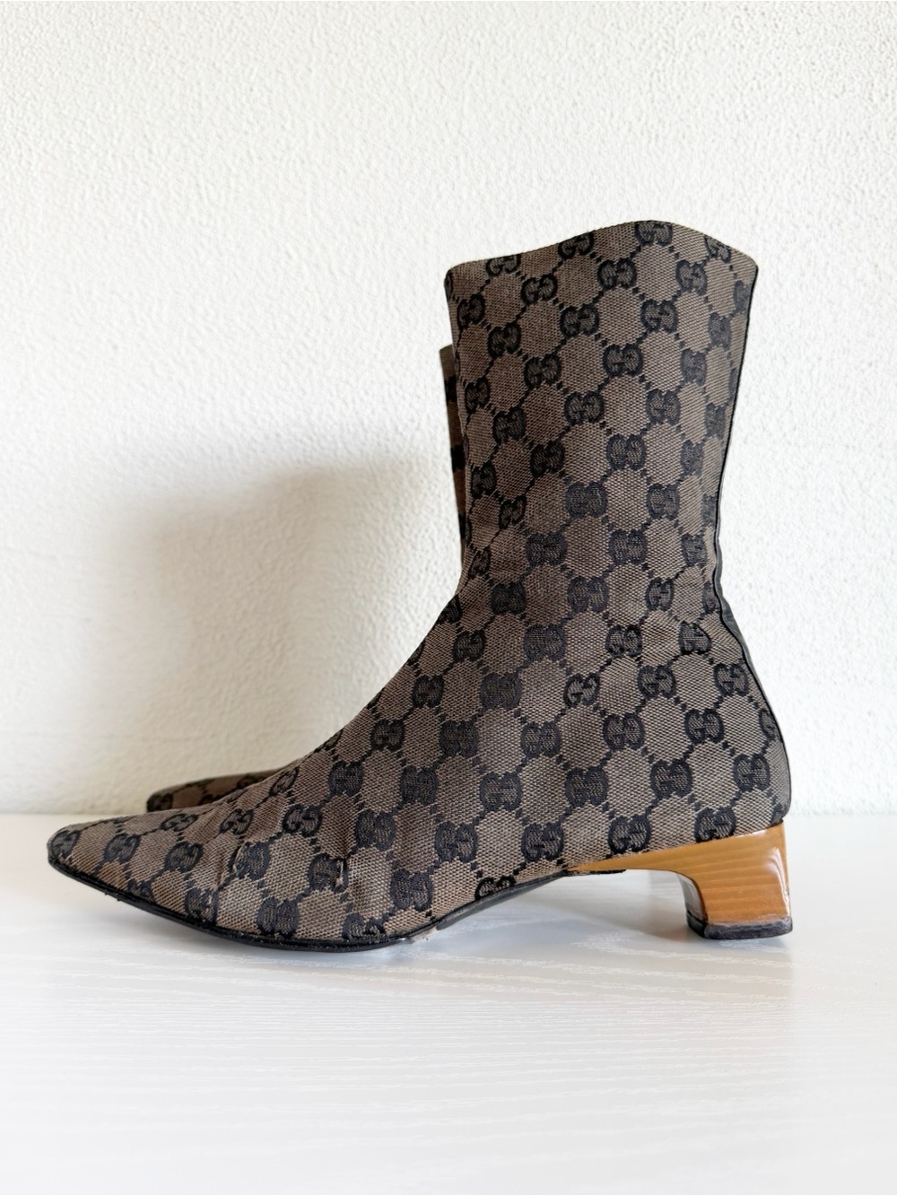 Gucci Vintage GG Monogram Canvas Ankle Boots Tom Ford Era Size 8